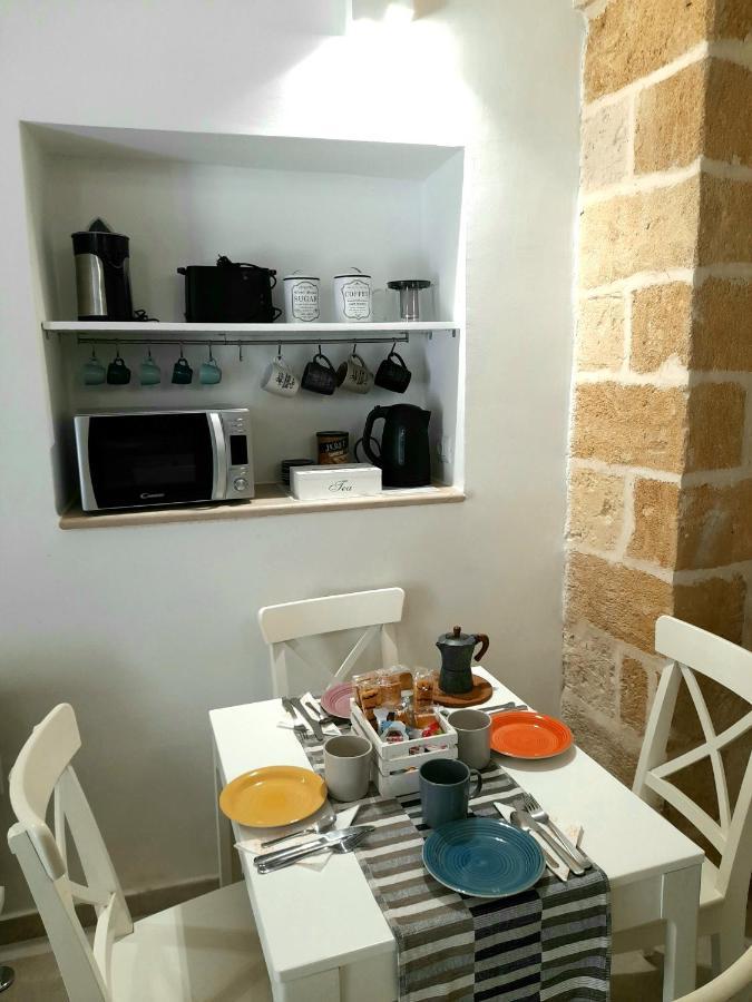 Casa Mima: Locazione Turistica Nel Centro Storico Apartment Brindisi Exterior foto